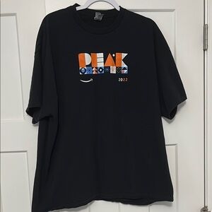 Amazon Peak 2022 t-shirt size: 2XL